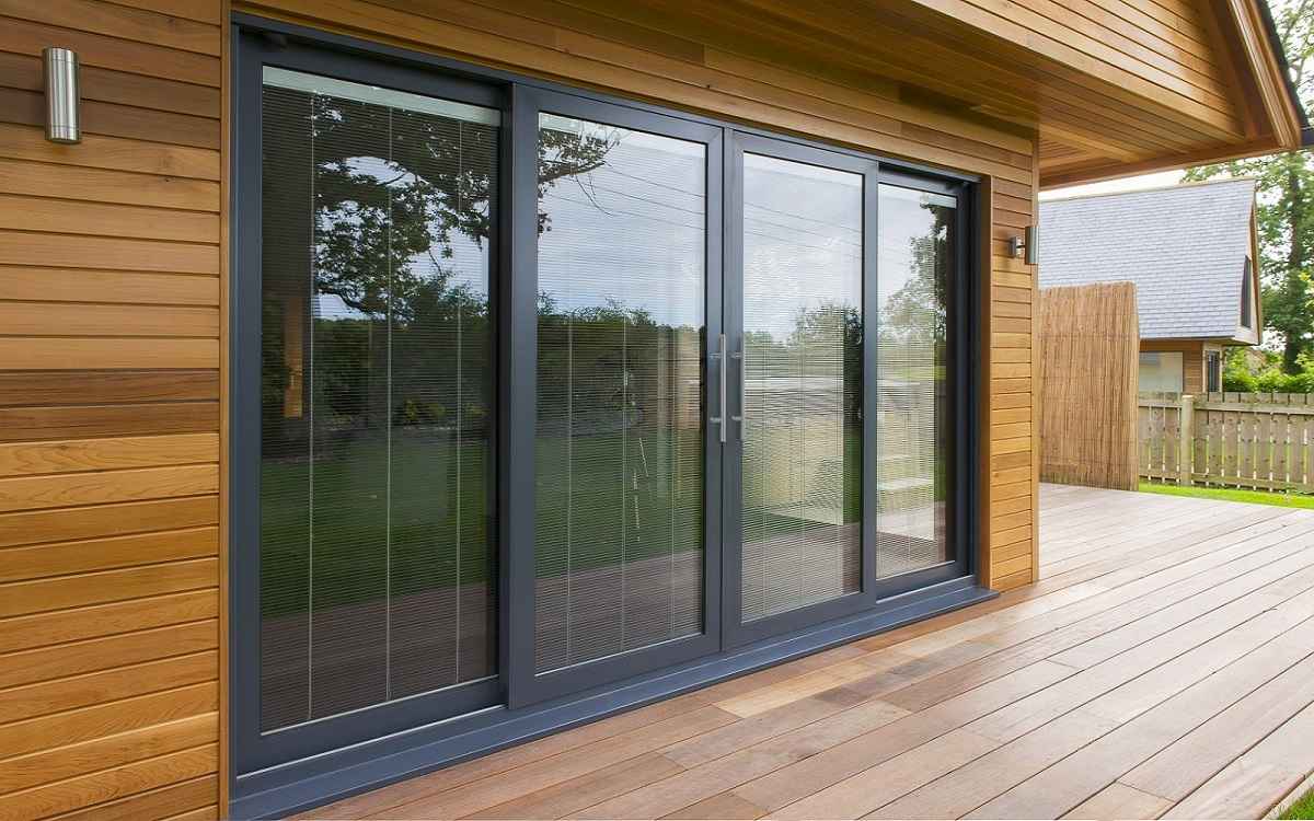 model-pintu-aluminium